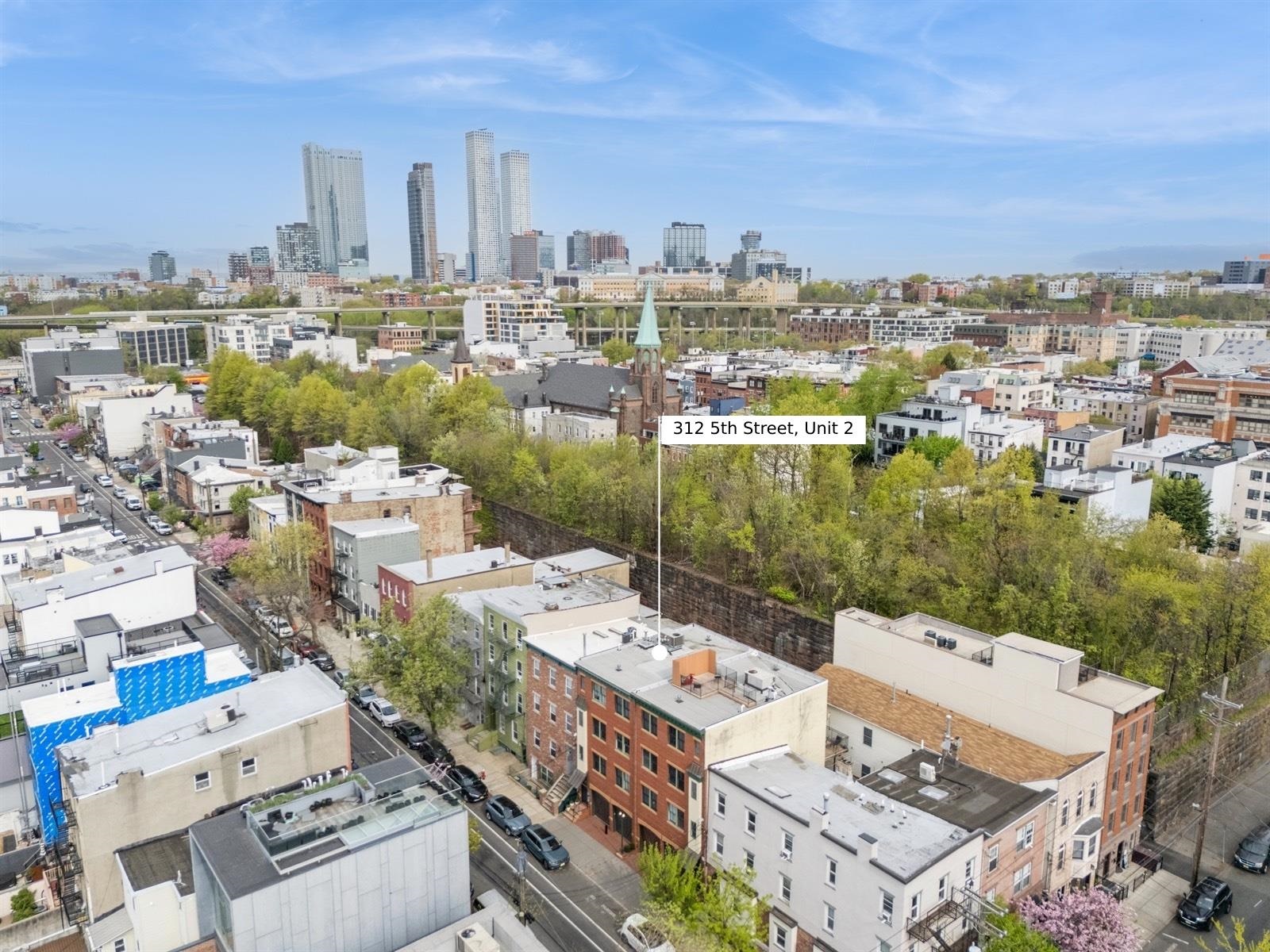 312 5TH ST Unit: 2