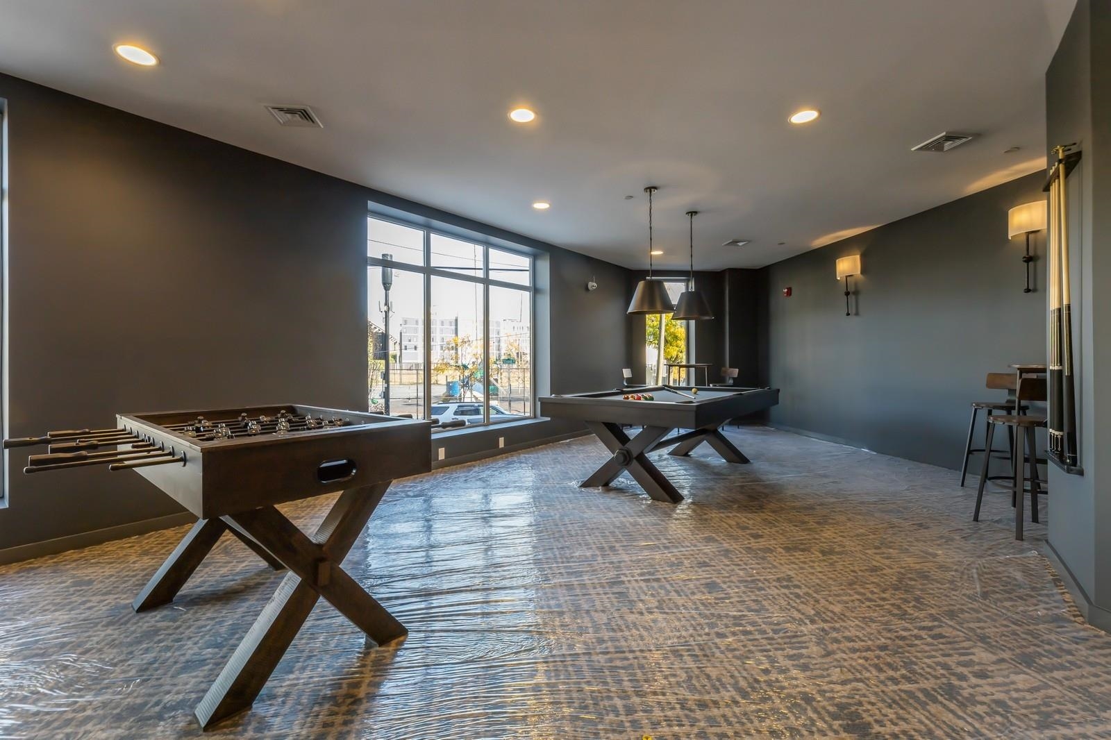 425 3RD ST Unit: 318