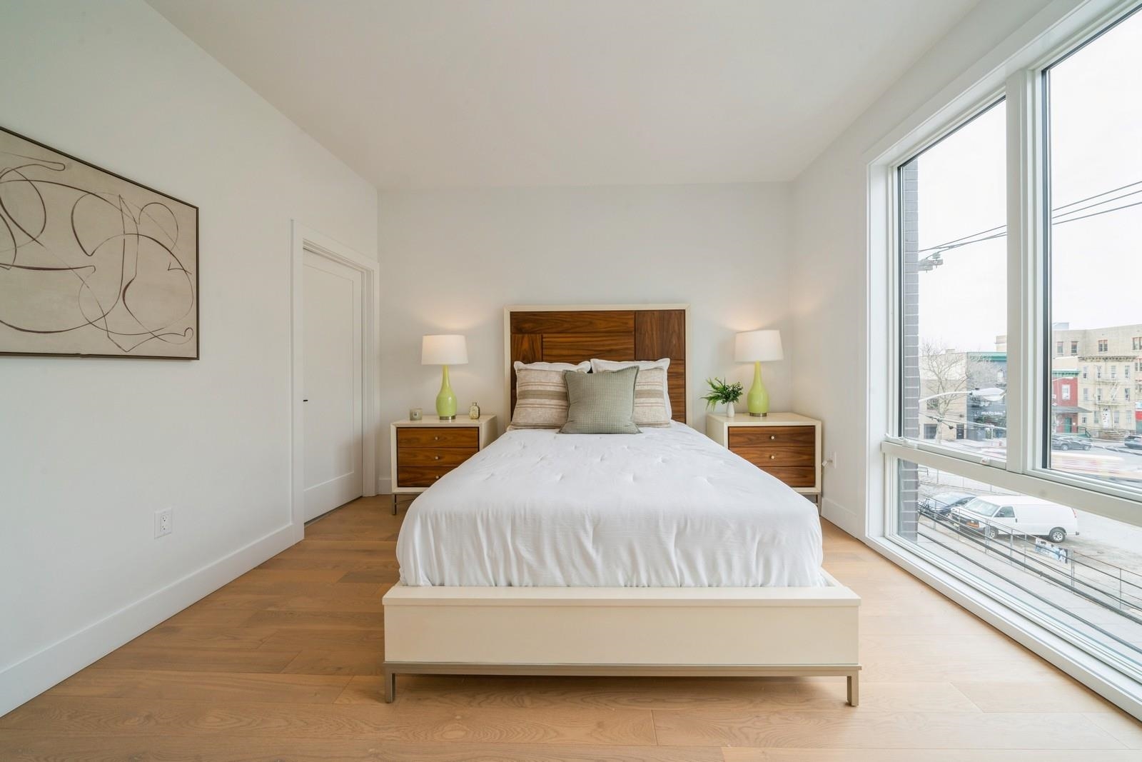 160 BRUNSWICK ST Unit: 303