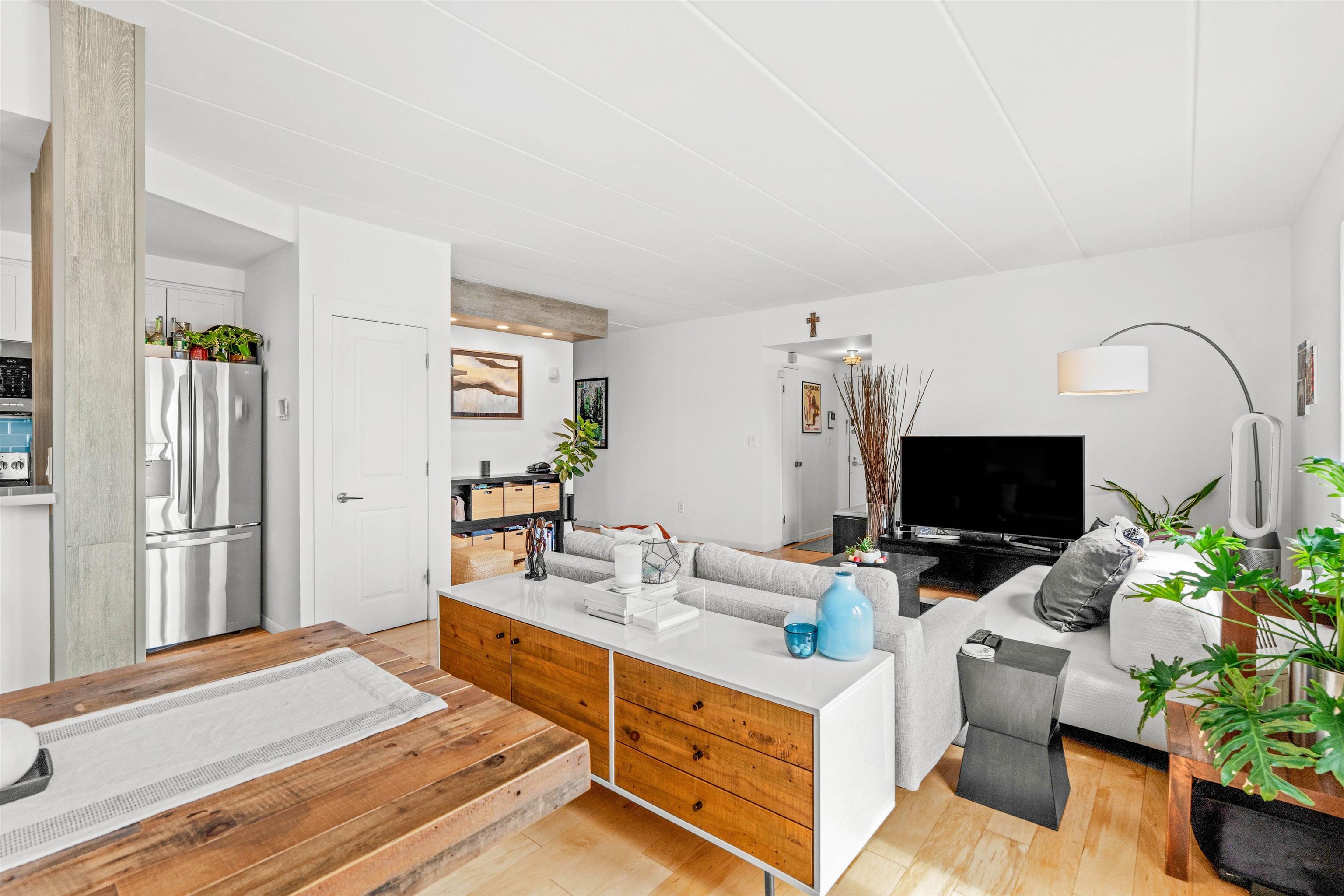 463 1ST ST Unit: 5E