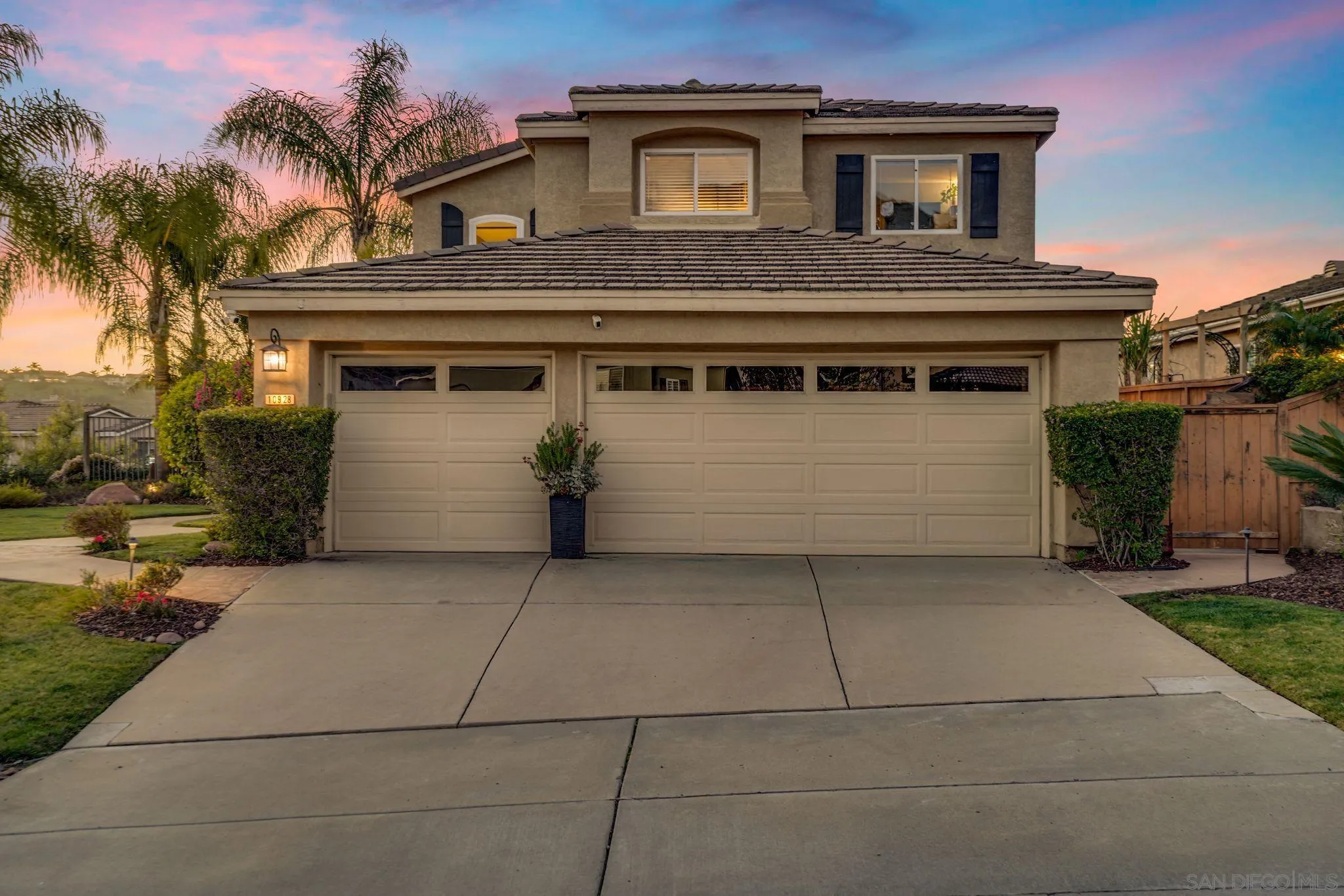 10928 Waterton Rd.
