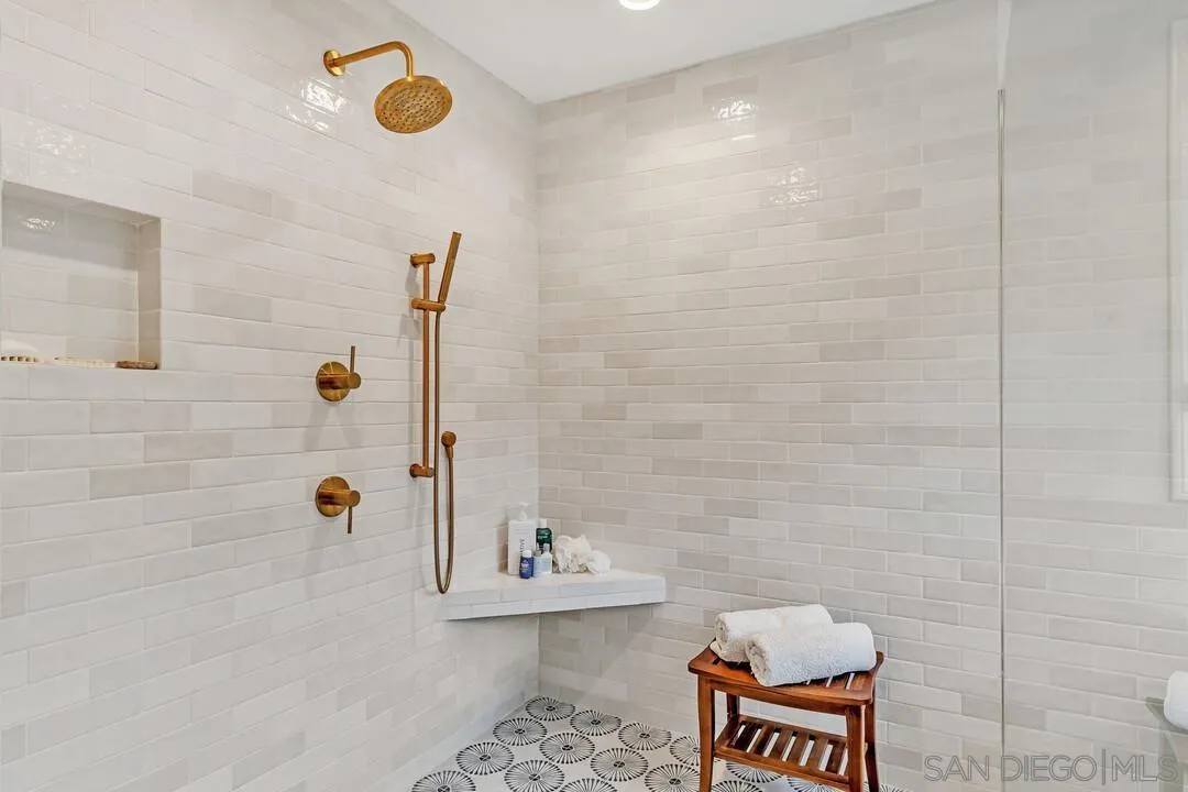 1702 Sienna Canyon Drive