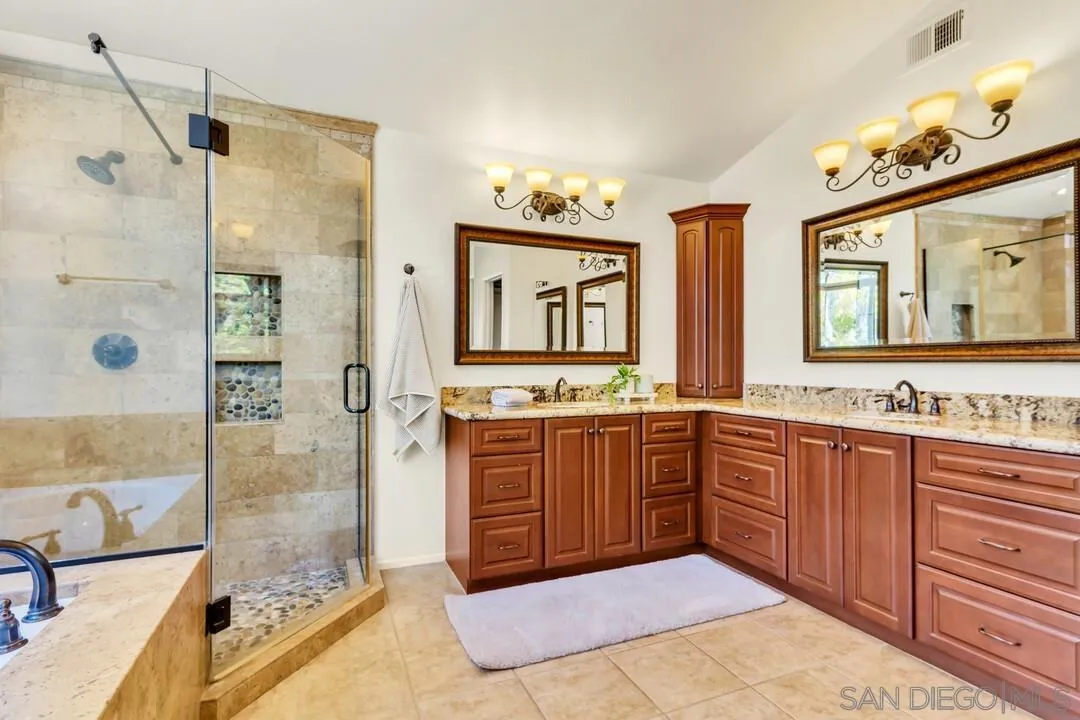 7324 Celata Ln