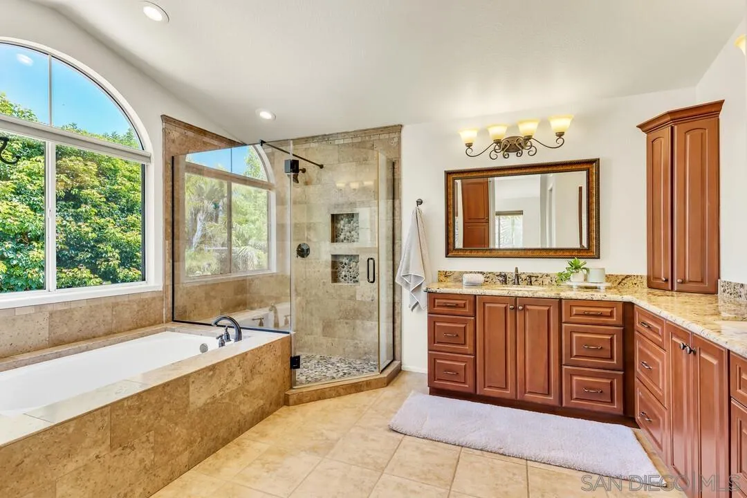 7324 Celata Ln