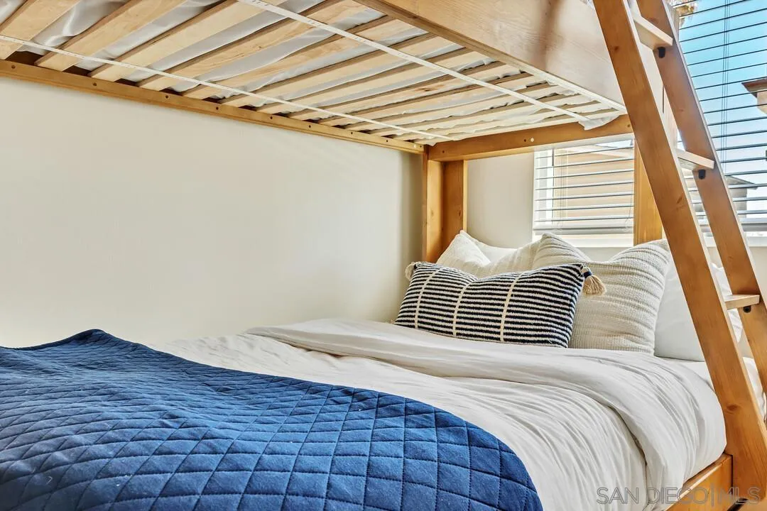 2965 Mission Blvd Unit 2c