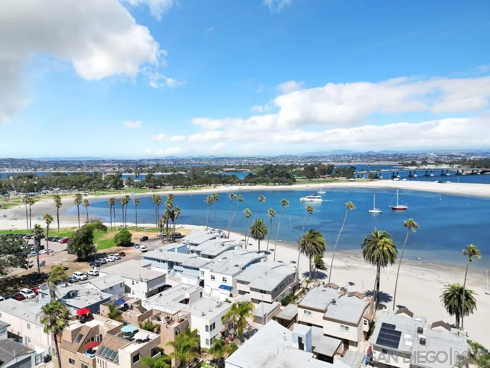 2965 Mission Blvd Unit 2c