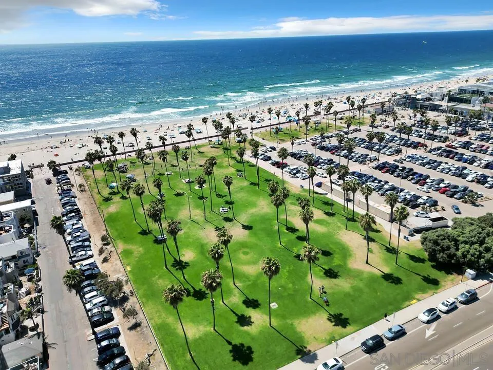 2965 Mission Blvd Unit 2c