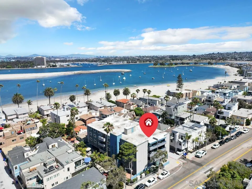 2965 Mission Blvd Unit 2c