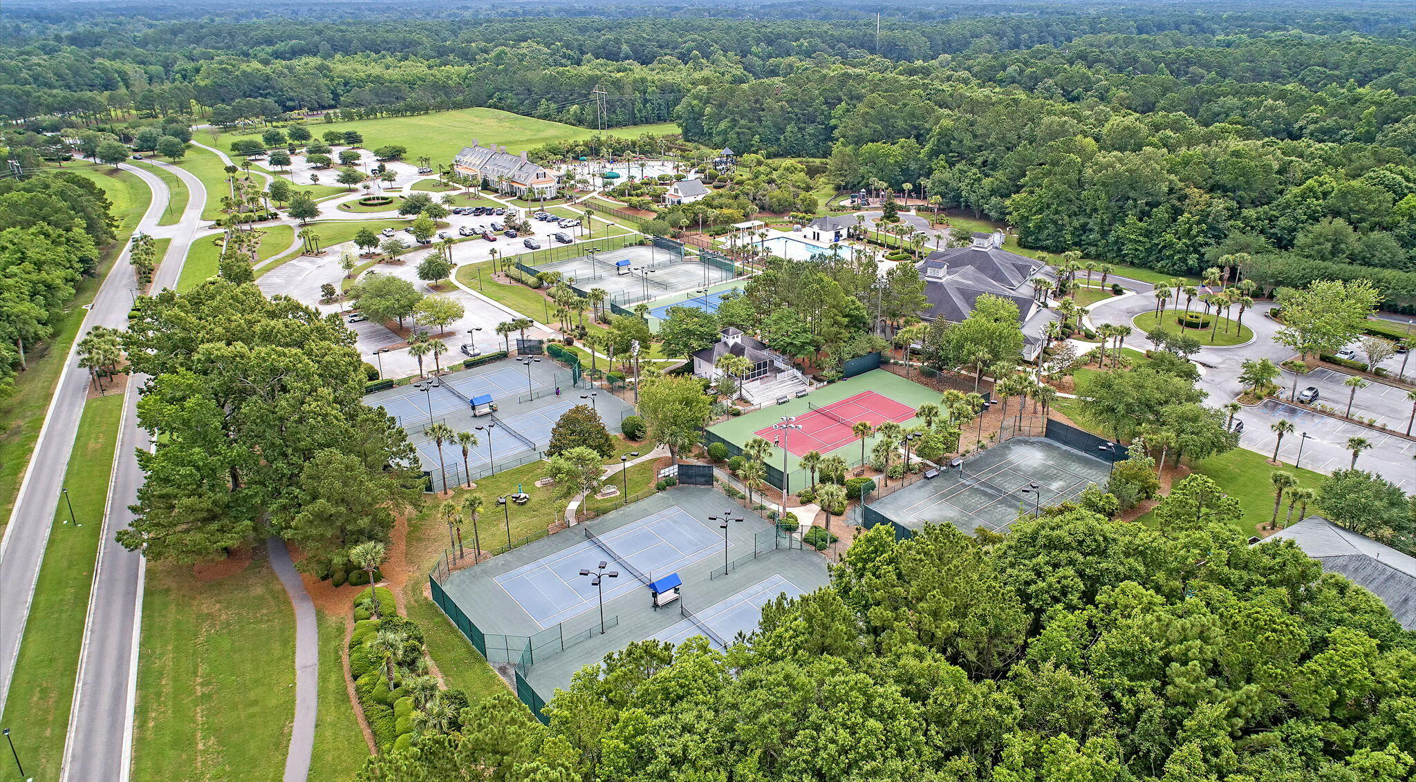 2777 Oak Manor Drive