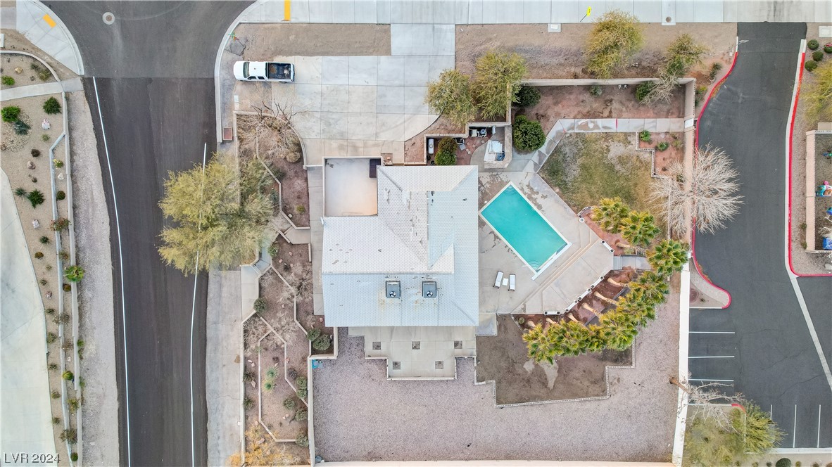 400 Trenier Drive