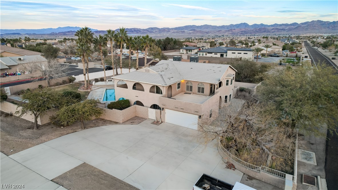 400 Trenier Drive