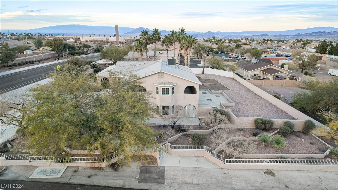 400 Trenier Drive