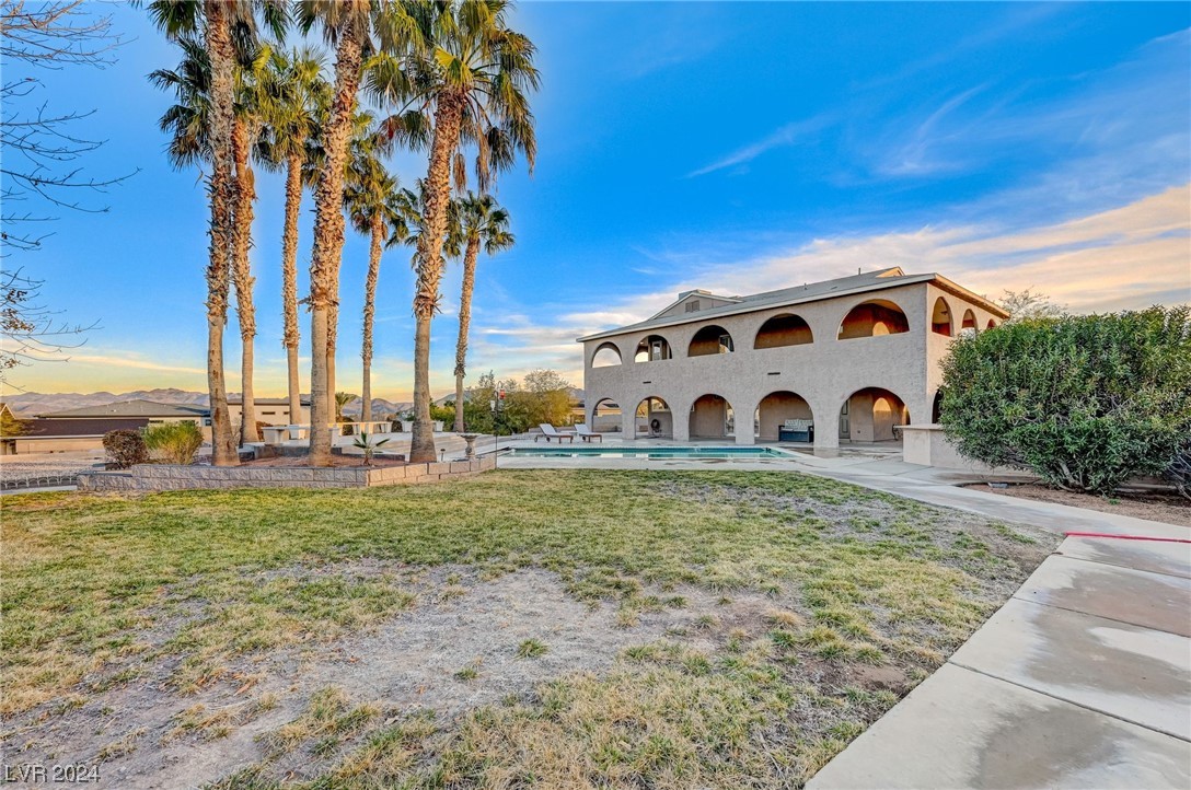 400 Trenier Drive