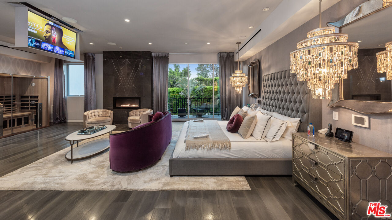 1111 Sierra Alta Way