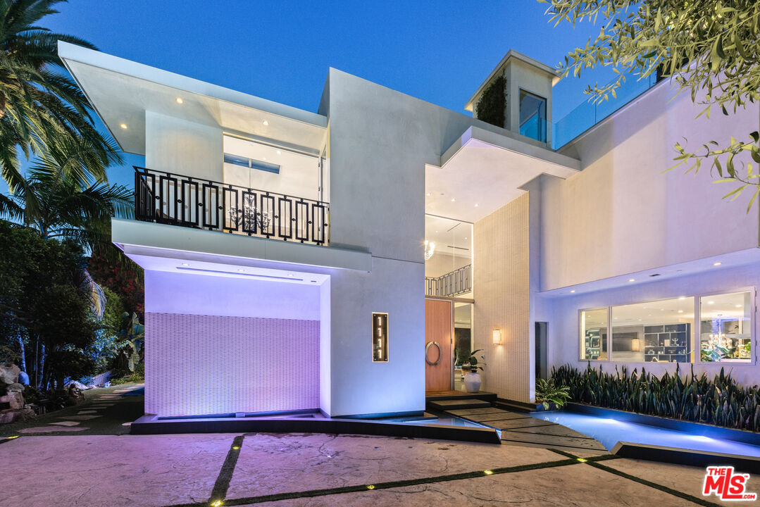 1111 Sierra Alta Way