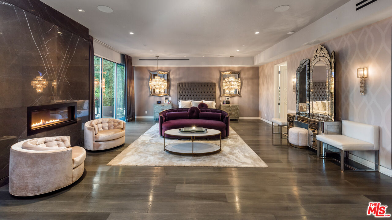 1111 Sierra Alta Way