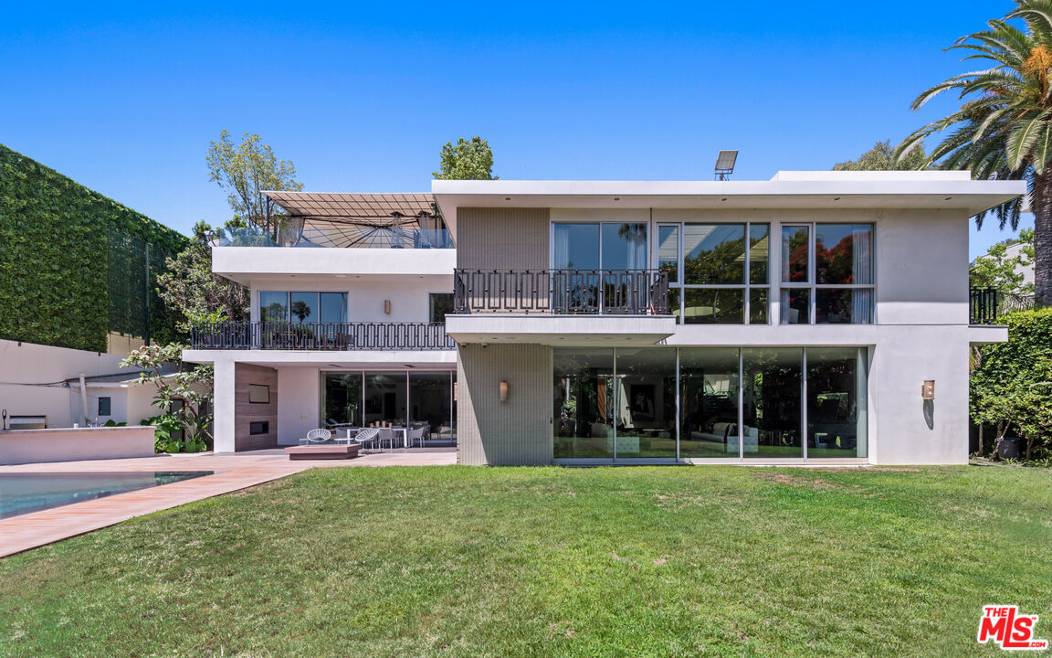 1111 Sierra Alta Way