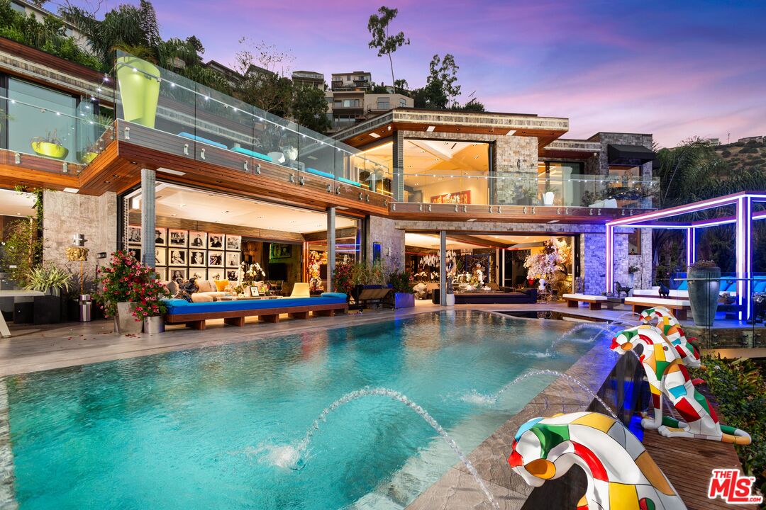 8356 SUNSET VIEW DR