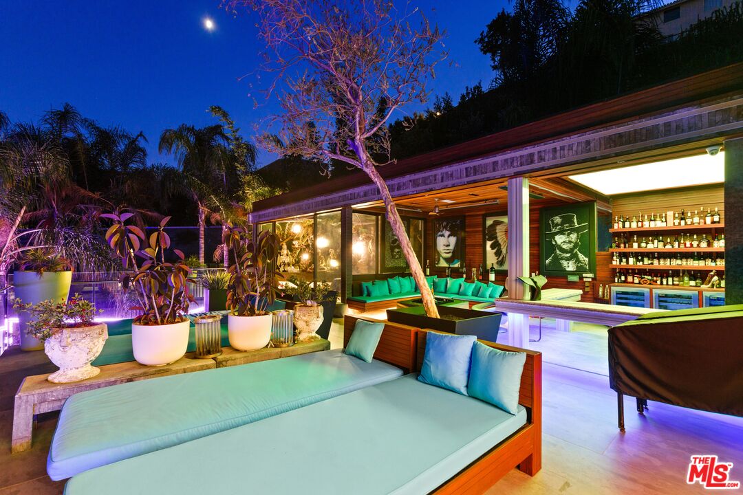 8356 SUNSET VIEW DR