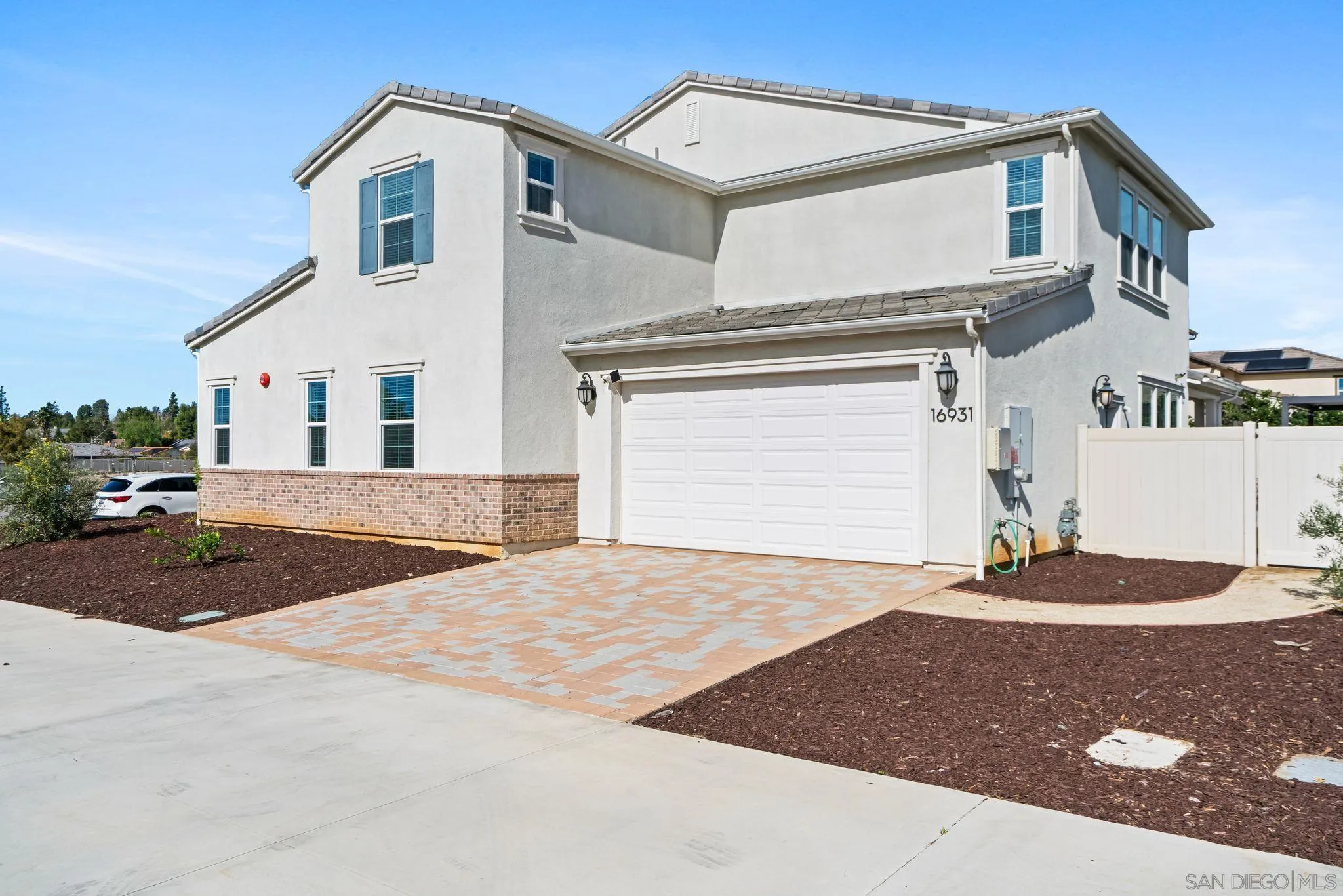 16931 Dorlyn Way