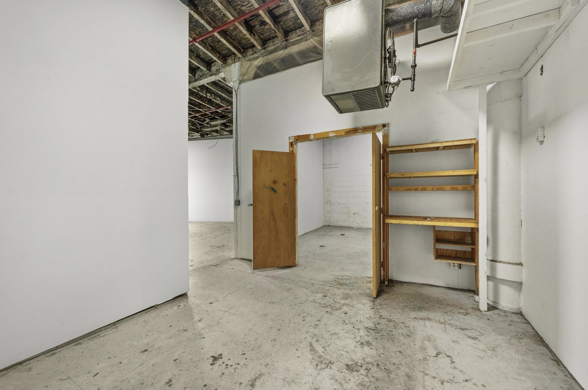 451 COMMUNIPAW AVE