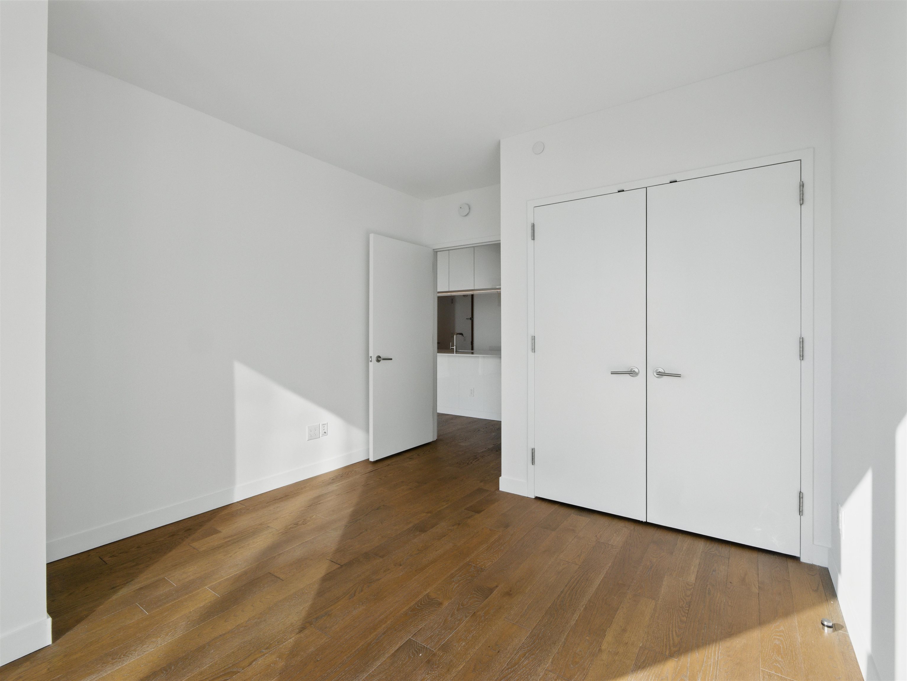 99 HUDSON ST Unit: 4207