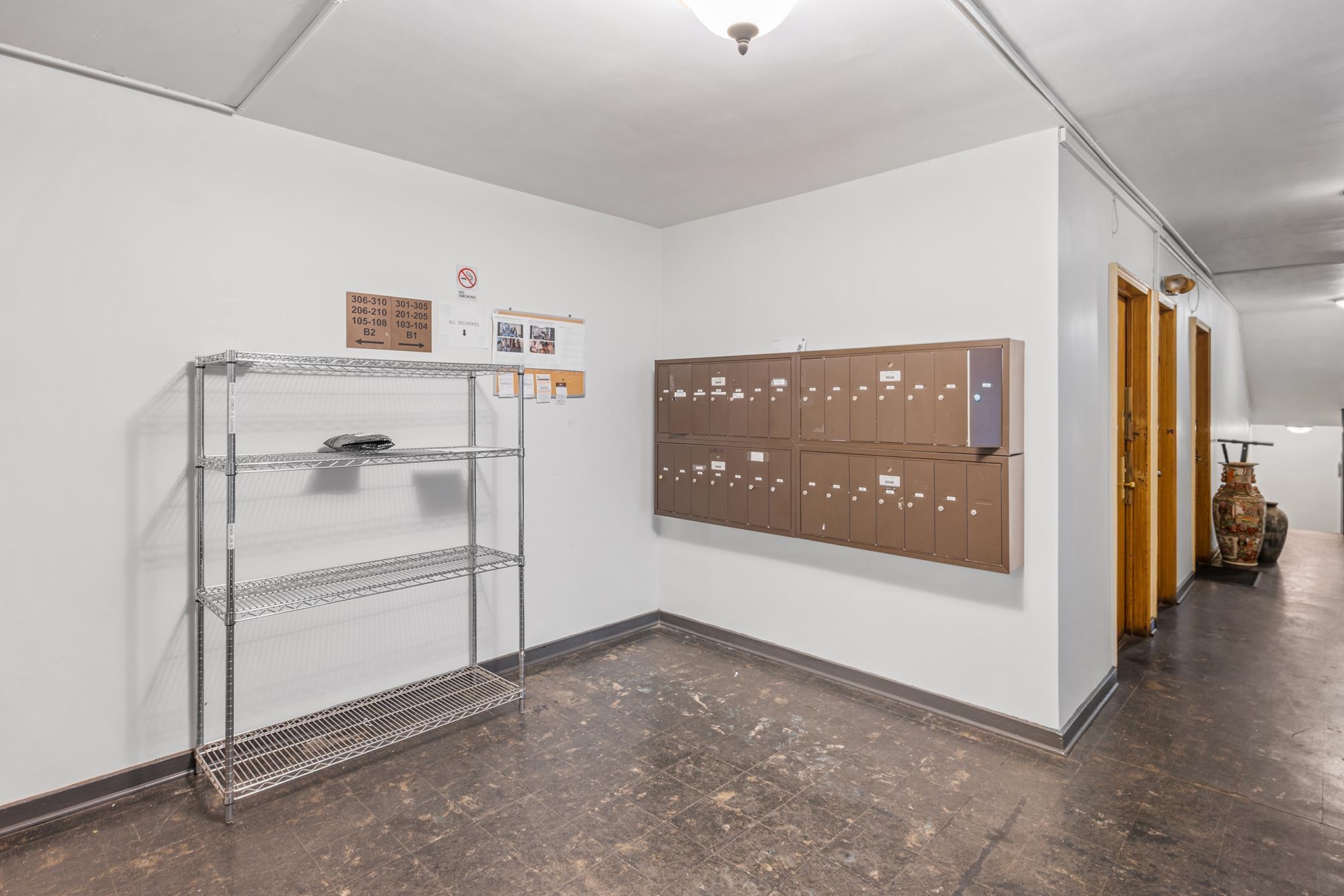 2615 JOHN F KENNEDY BLVD Unit: B2