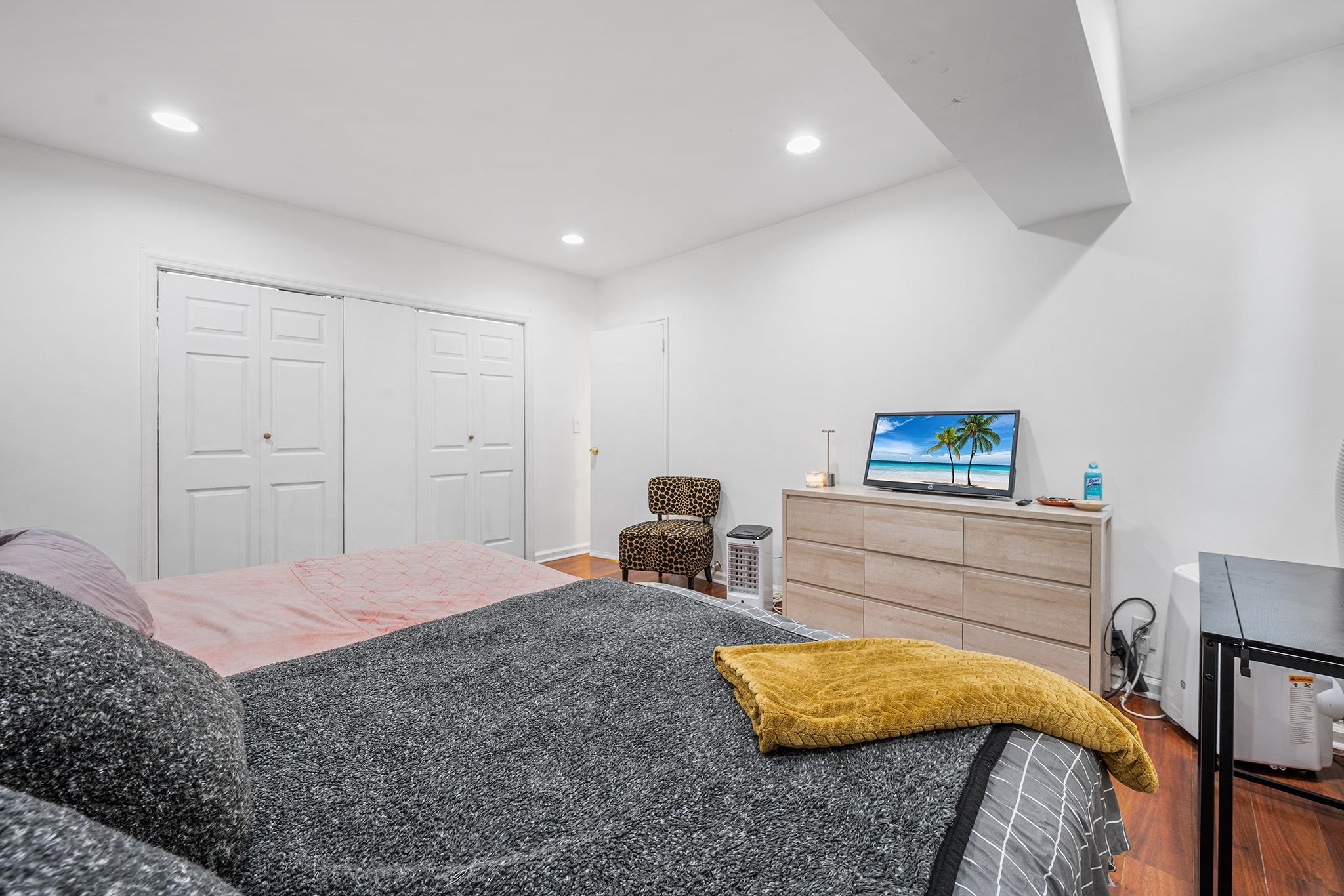 2615 JOHN F KENNEDY BLVD Unit: B2