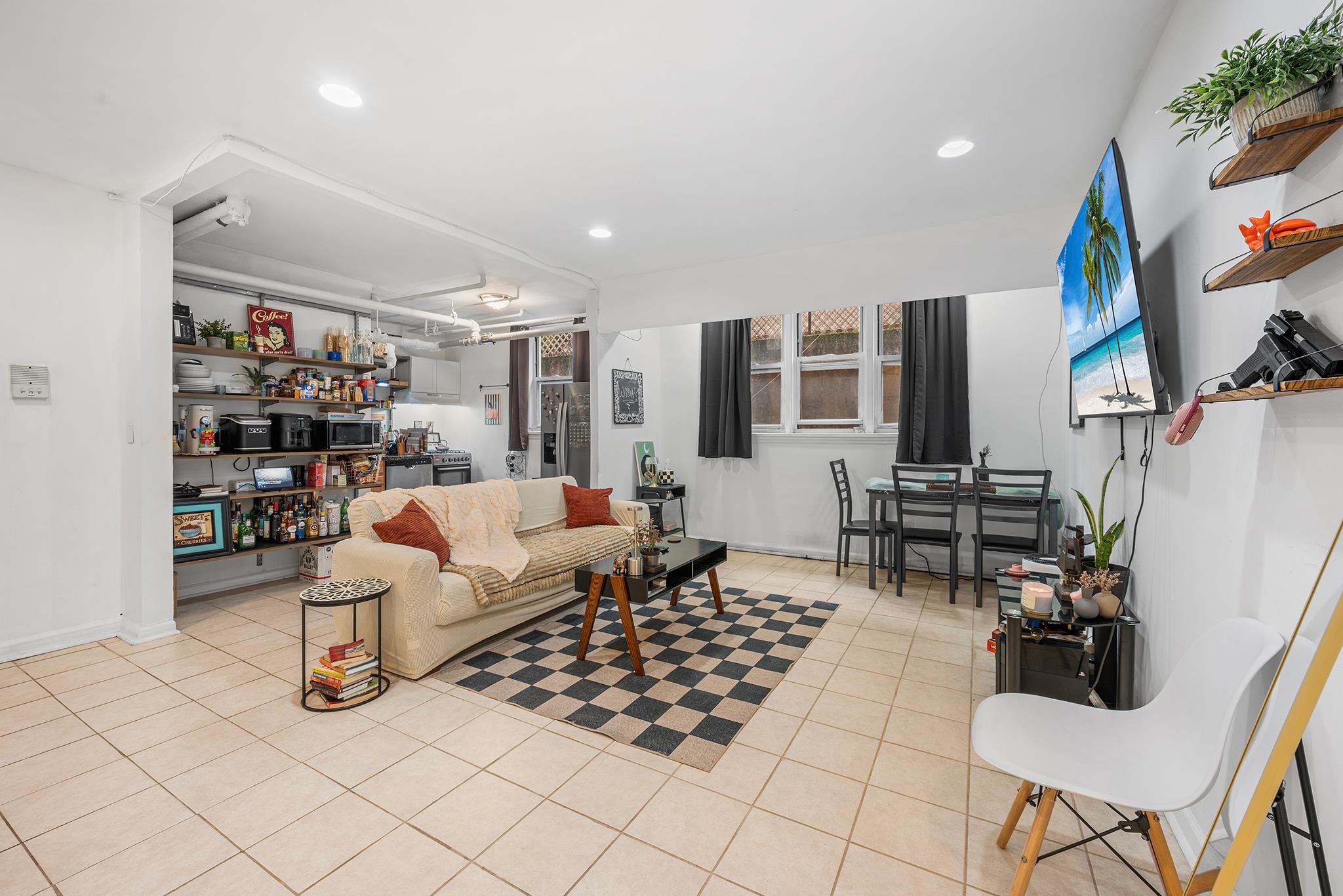 2615 JOHN F KENNEDY BLVD Unit: B2