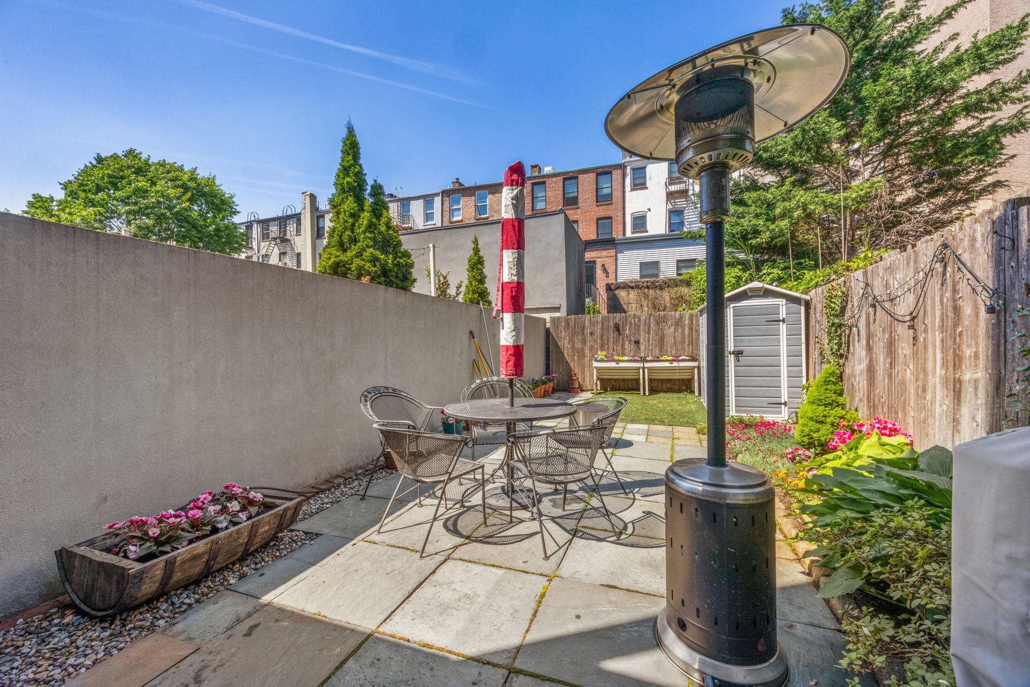 132 SUSSEX ST Unit: 1A