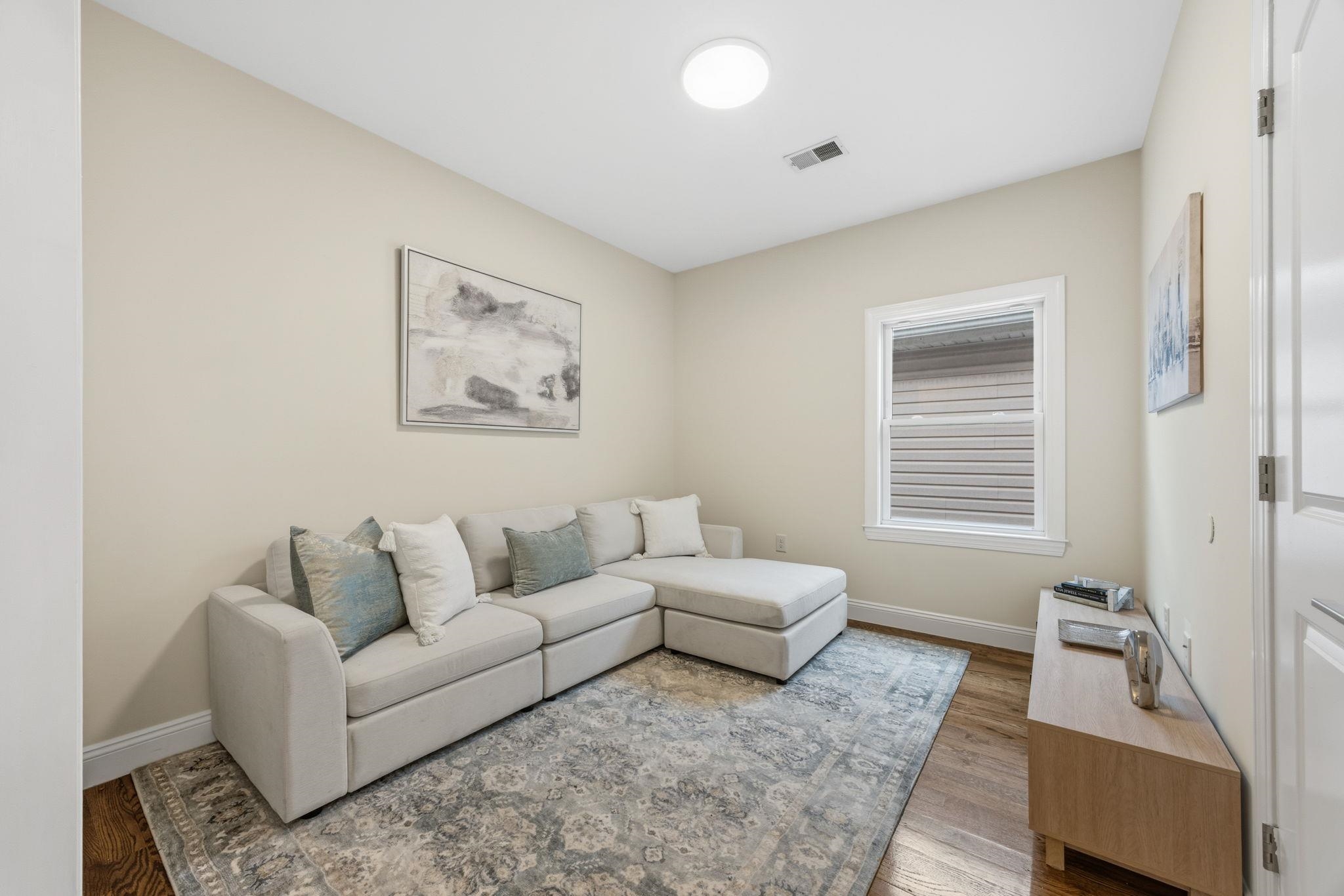 173 HALLADAY ST Unit: 2