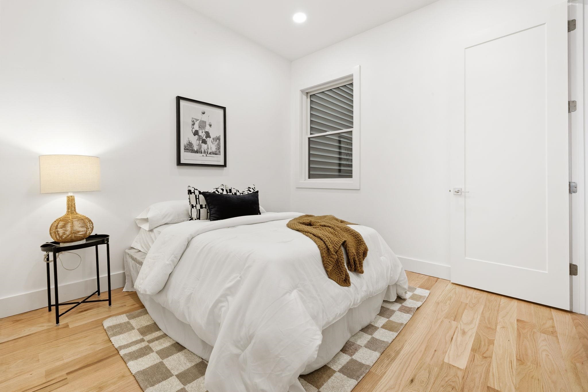 271 WEBSTER AVE Unit: 2