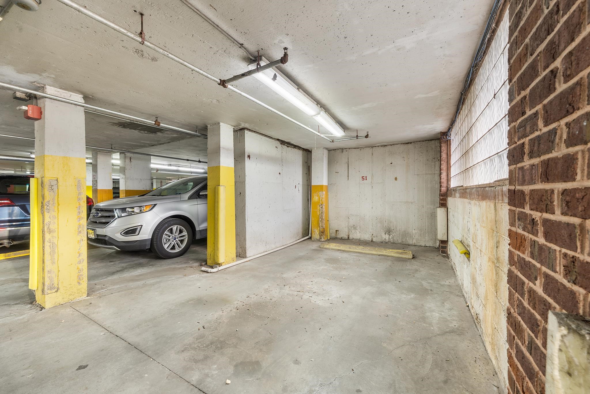 1 GREENE ST Unit: 511