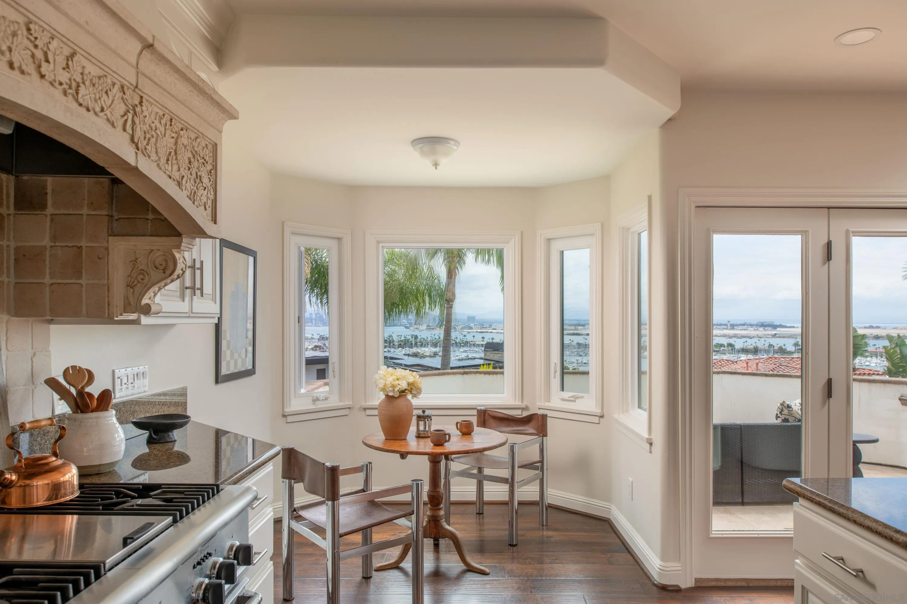 874 Harbor View West
