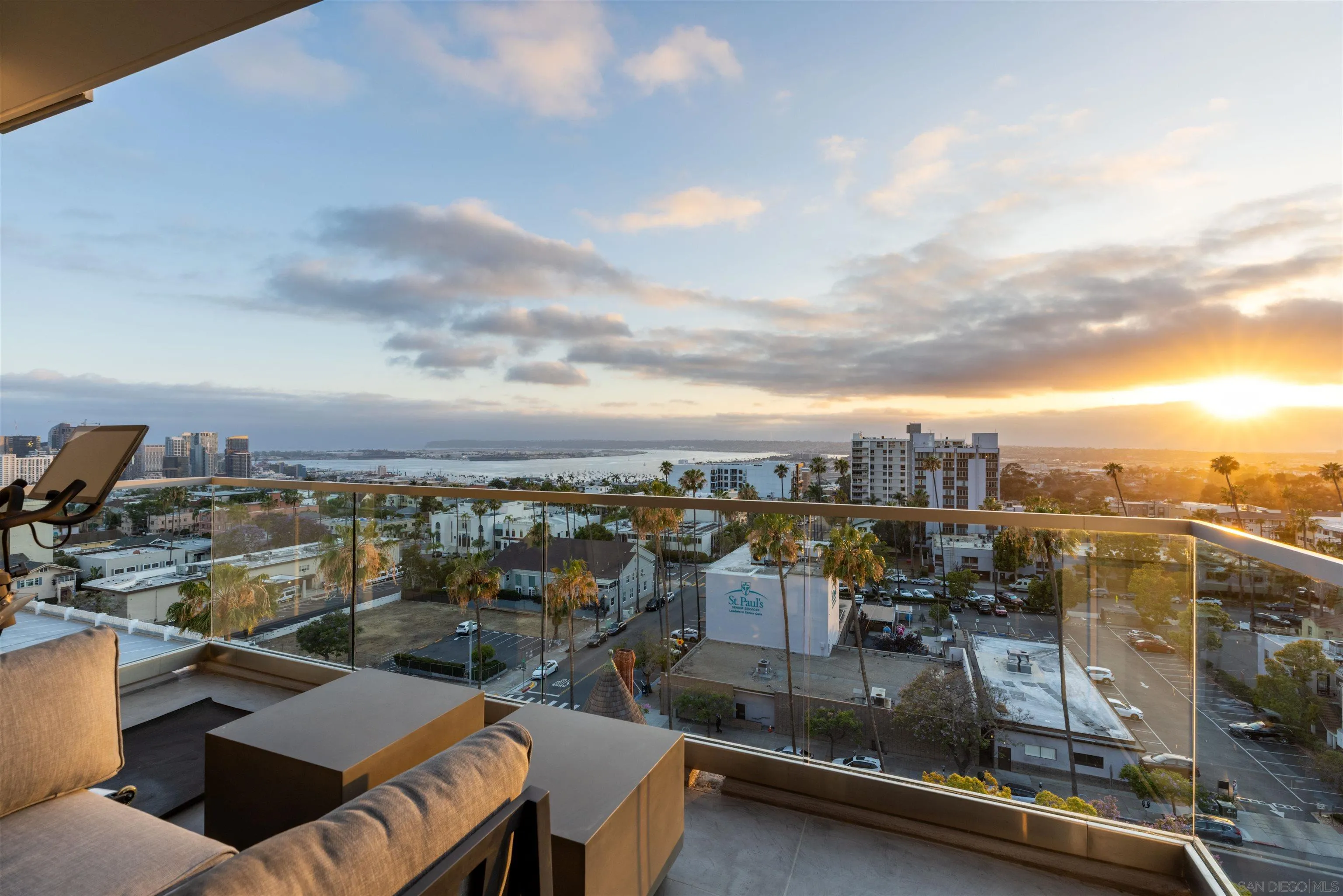 2604 5th Ave Unit 903