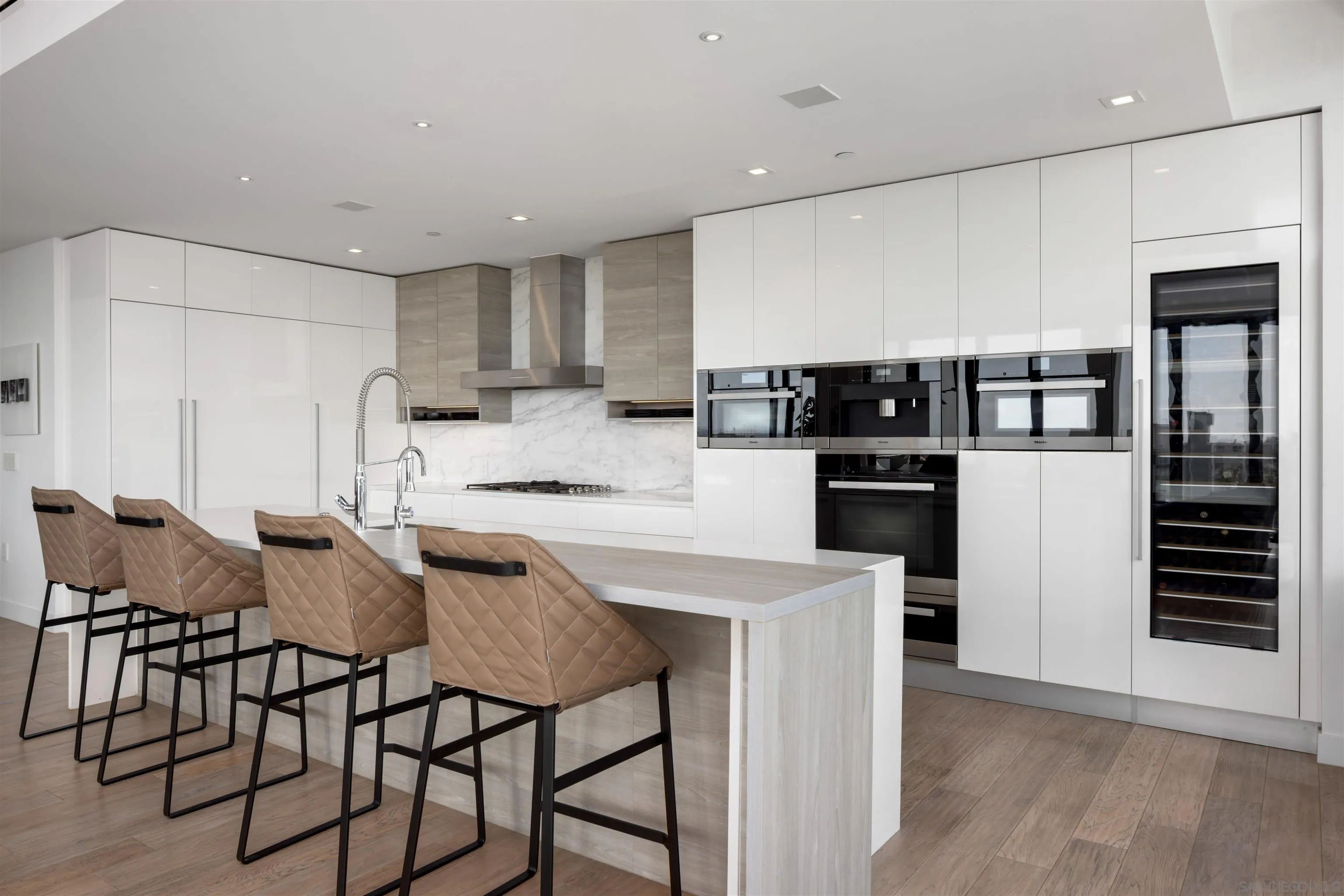 2604 5th Ave Unit 903