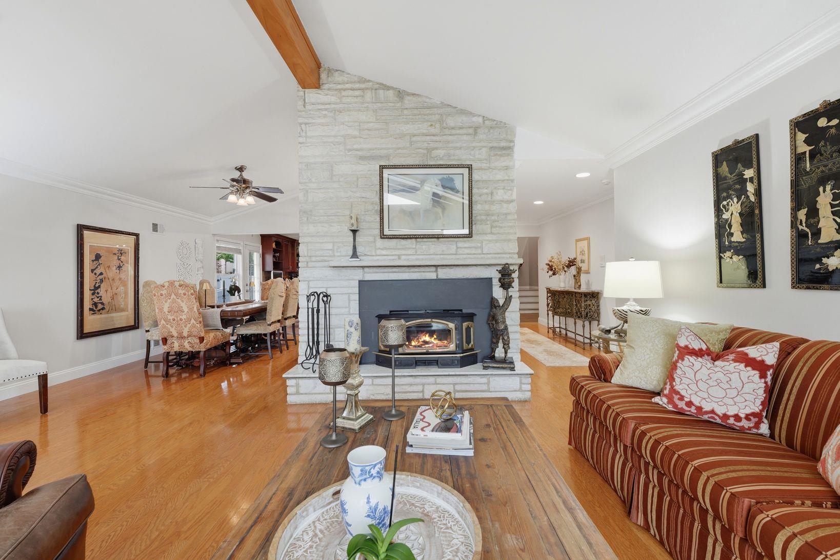 23 OVERLOOK AVE