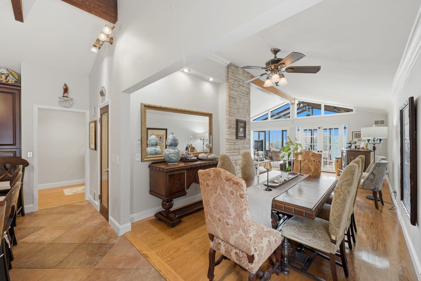 23 OVERLOOK AVE