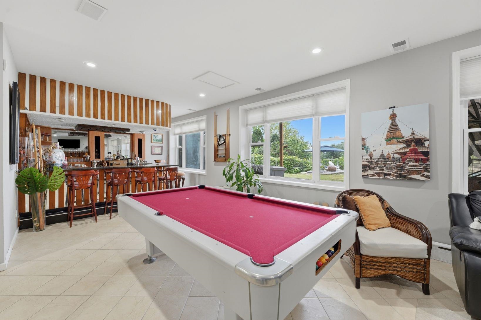 23 OVERLOOK AVE