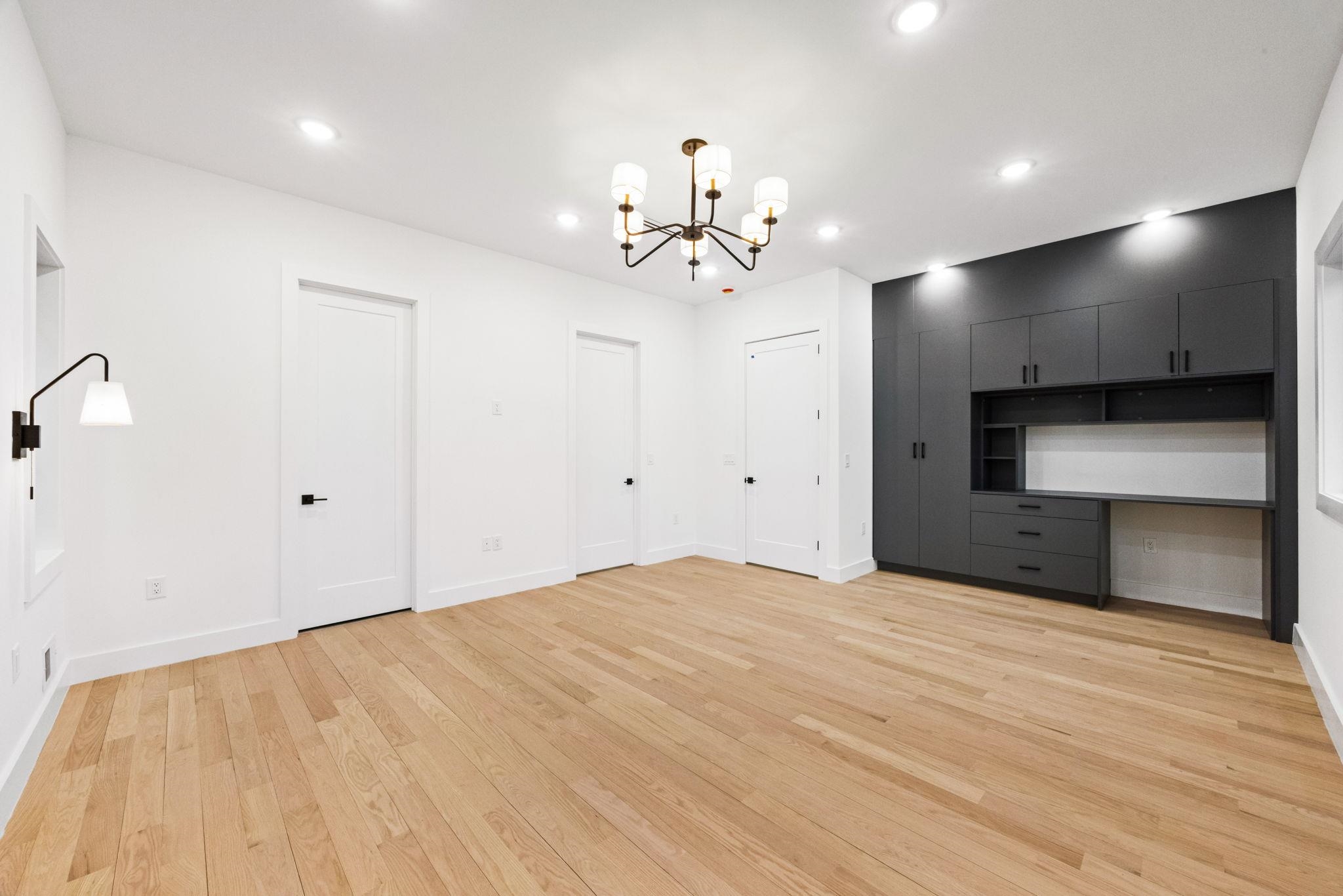 33 GRAHAM ST Unit: 1&3