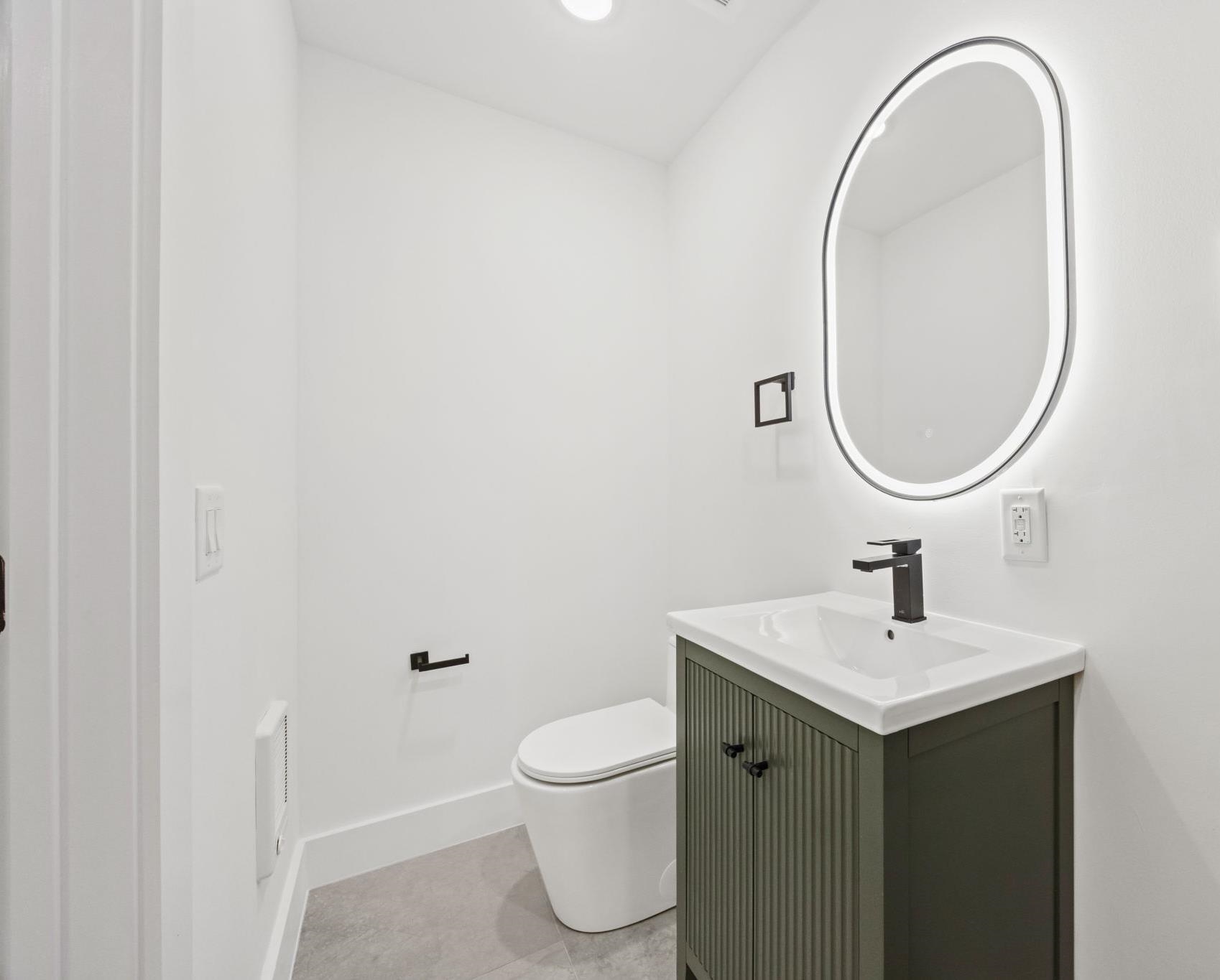 33 GRAHAM ST Unit: 1&3