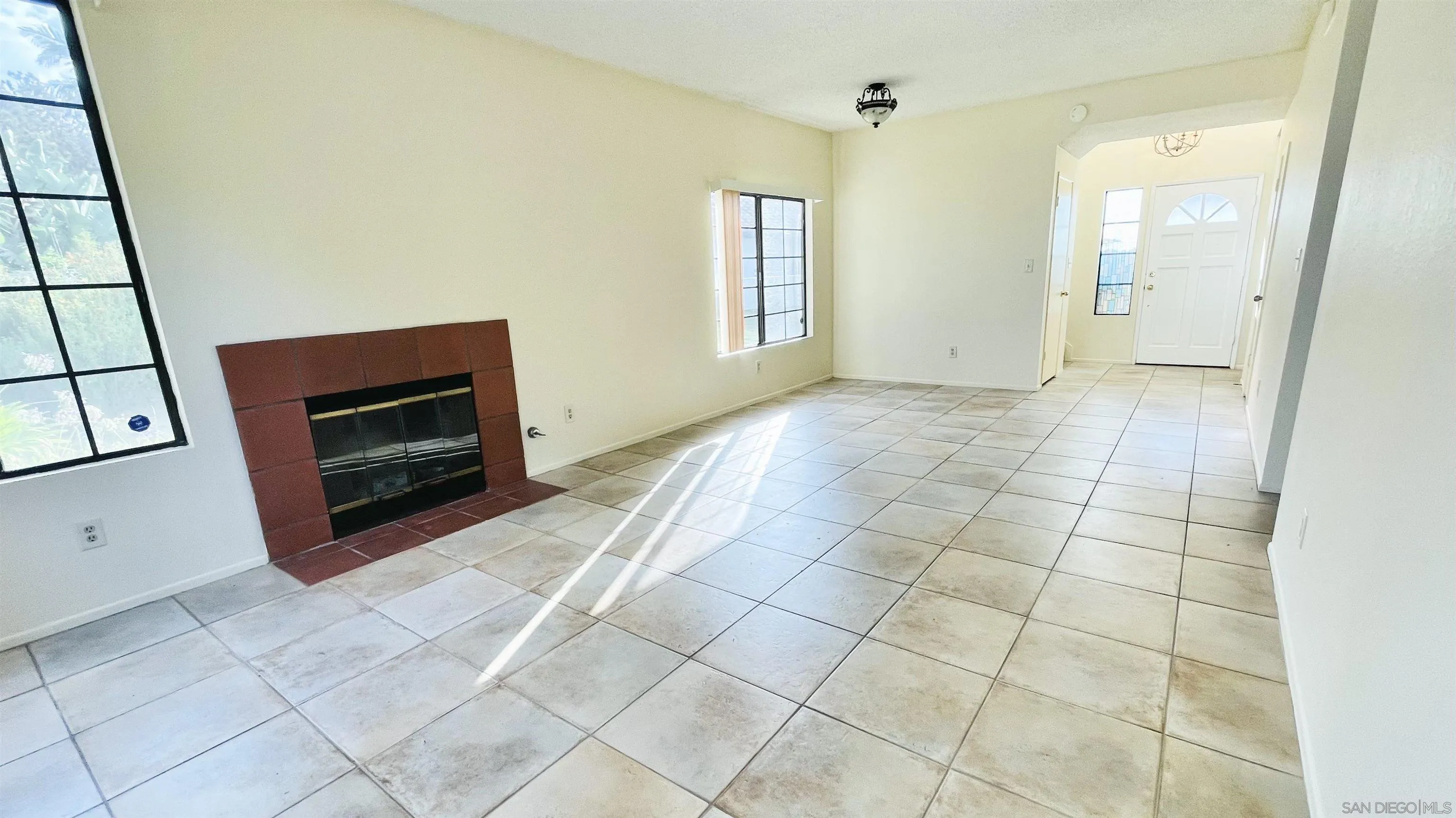 3488 Voyager Circle