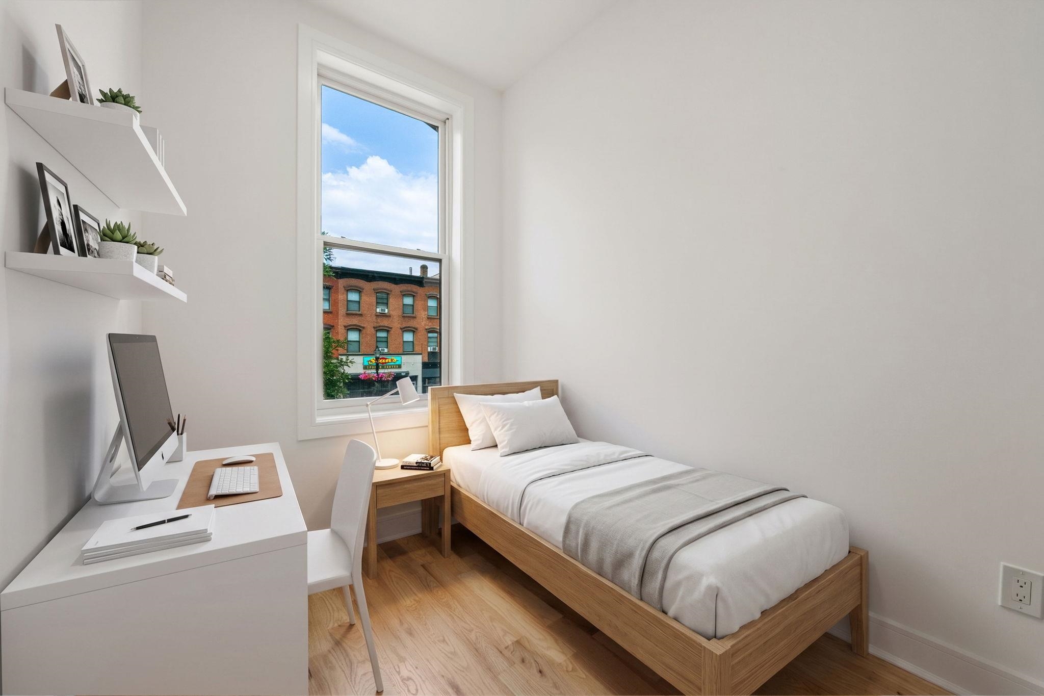 525 WASHINGTON ST Unit: 2