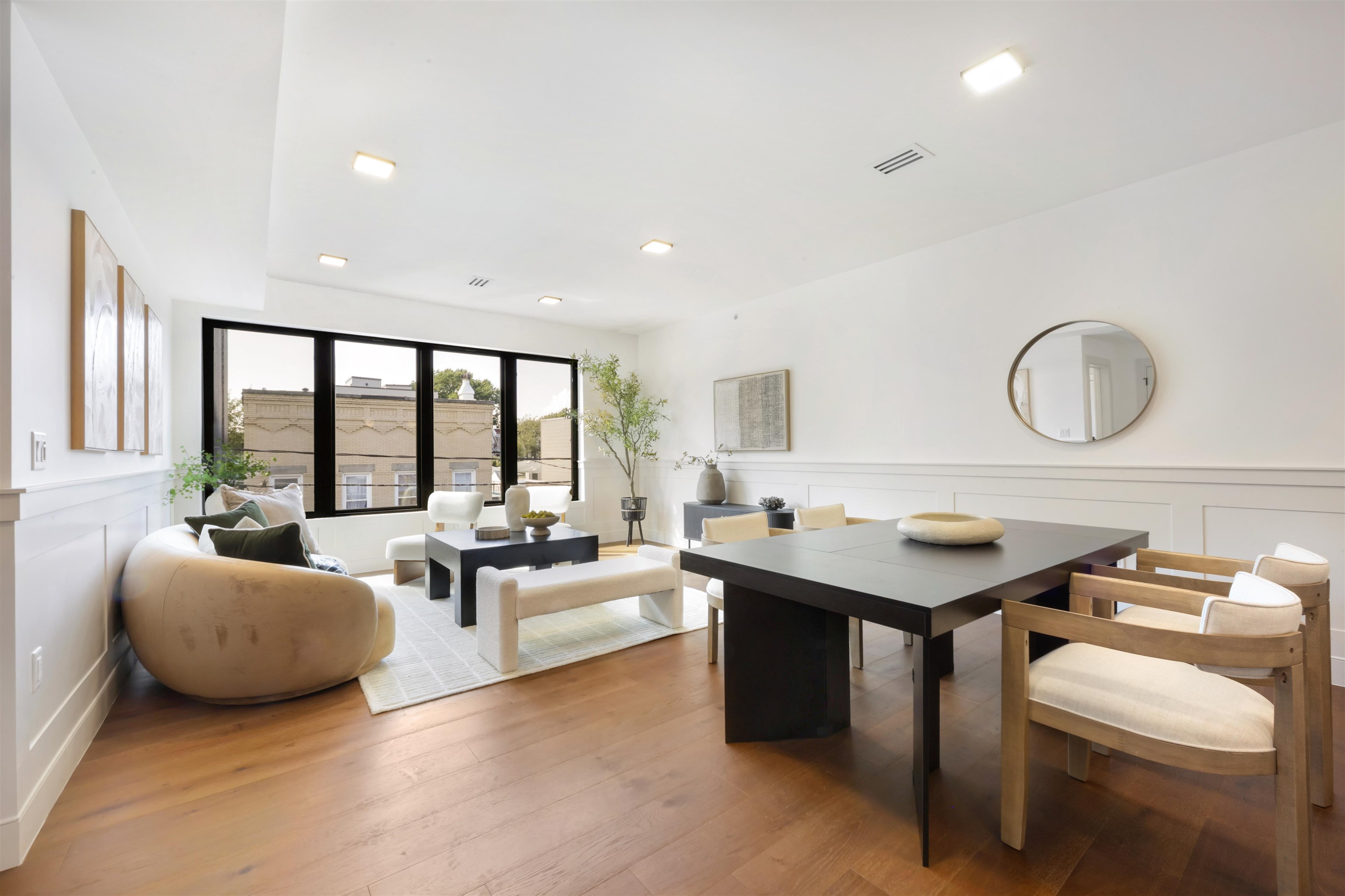 262 NEW YORK AVE Unit: 302