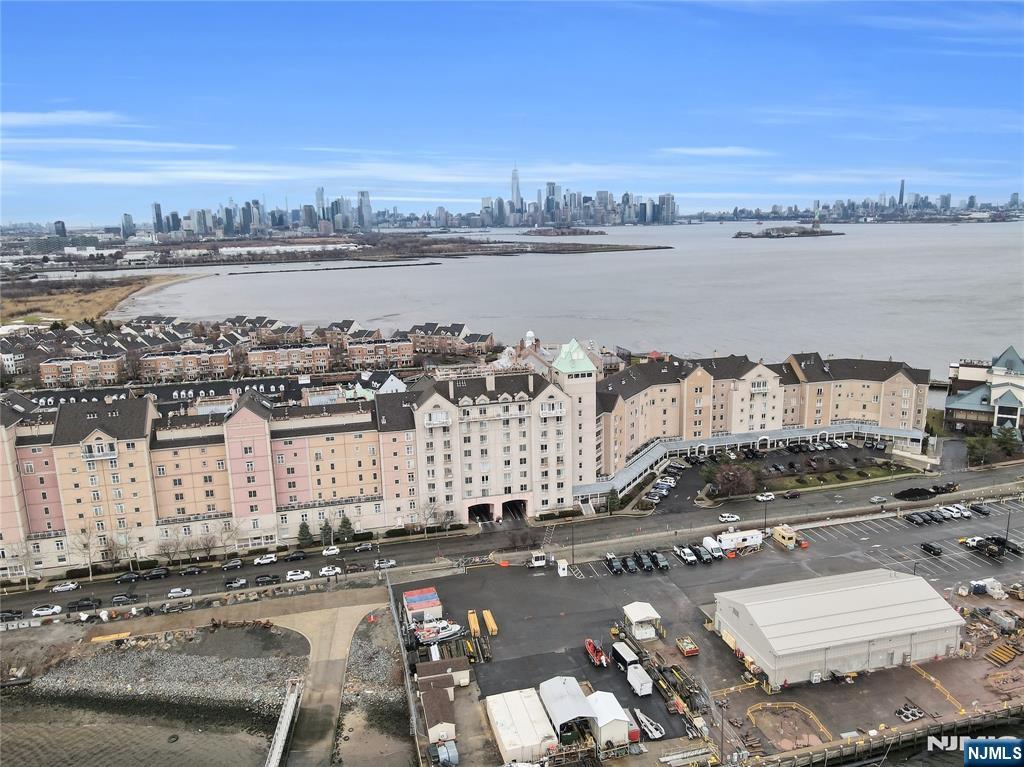 101 Shearwater Court 25