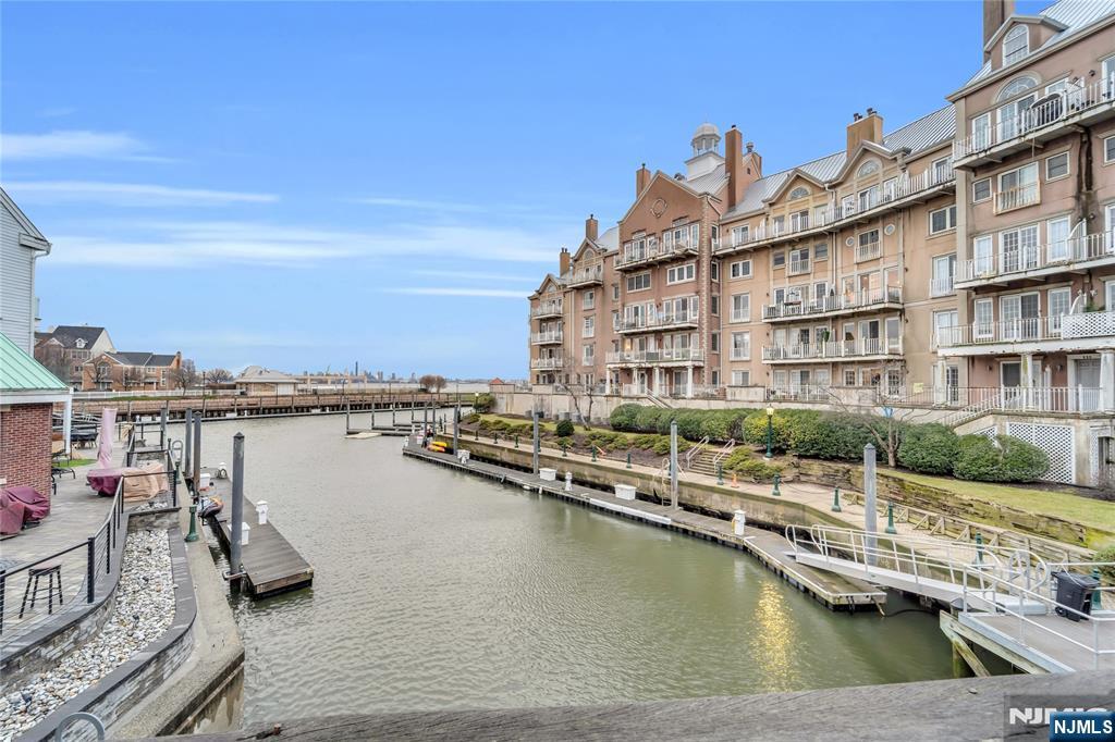 101 Shearwater Court 25