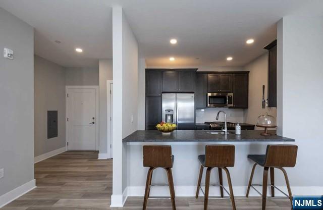 455 Livingston Street 212