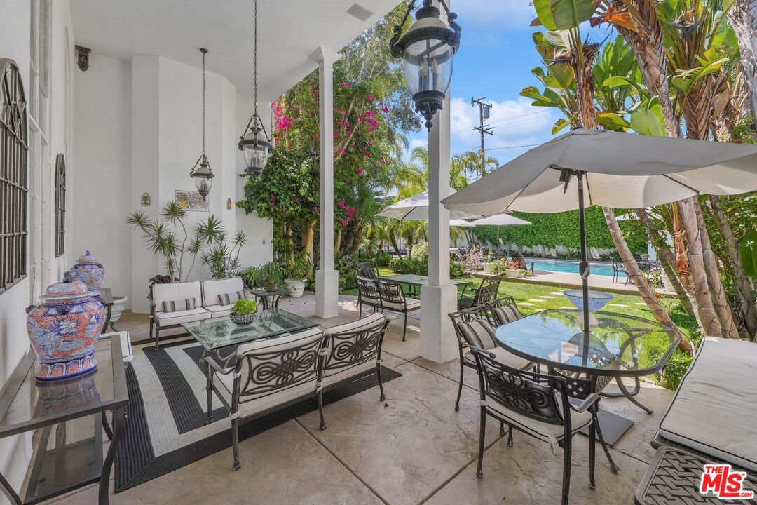 717 N Rodeo Dr