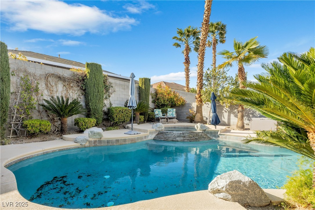 10494 Realm Way