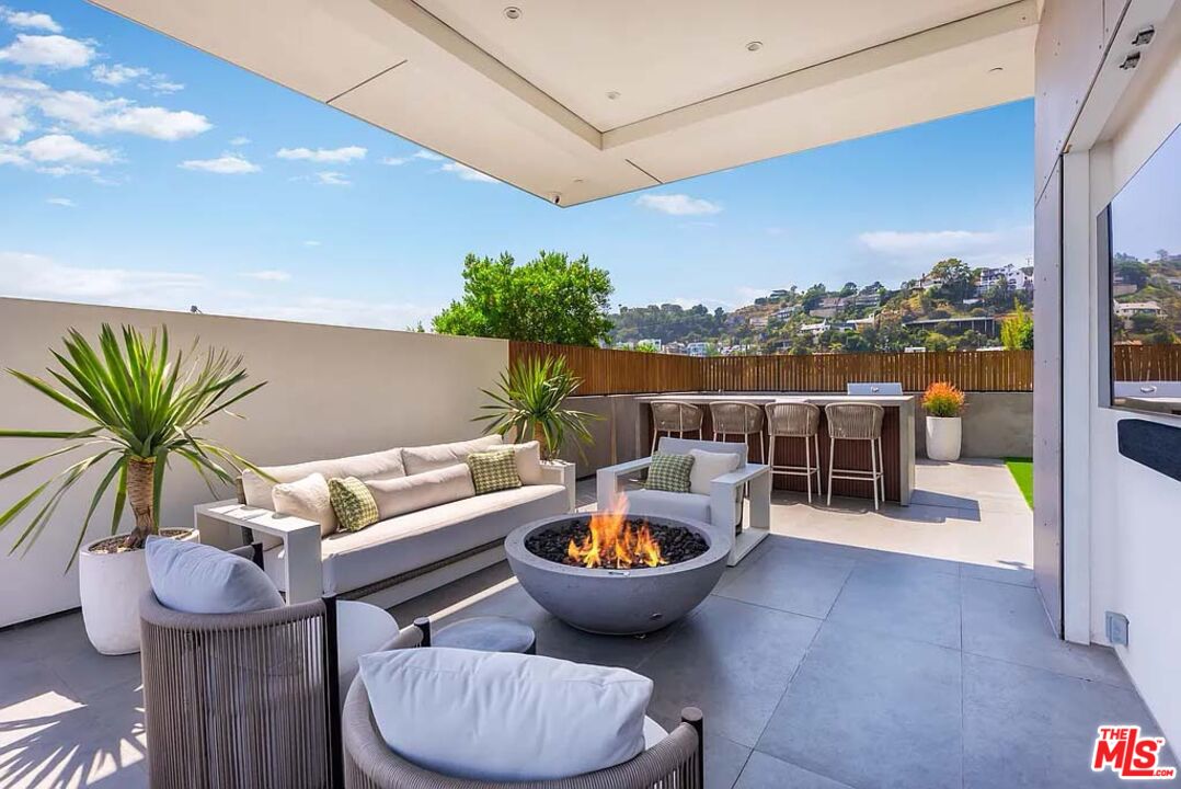 1807 Blue Heights Dr Dr